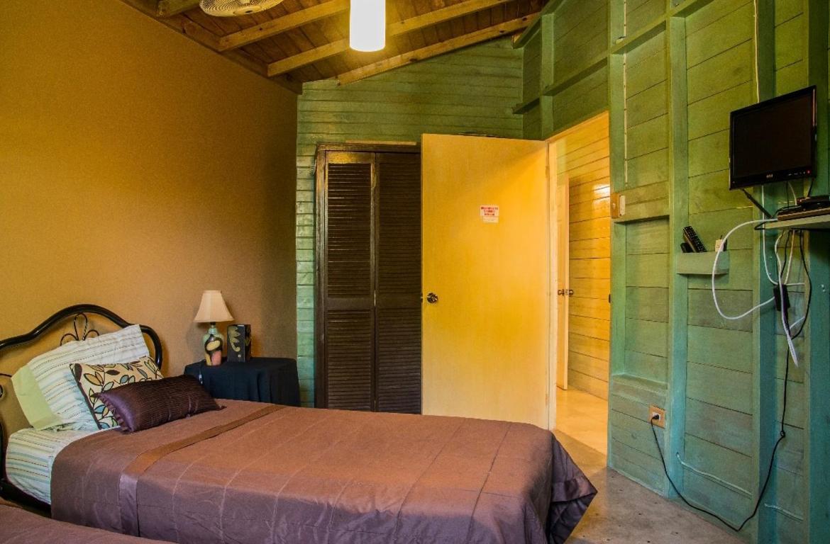 One32 Guest House Kingston Exterior foto